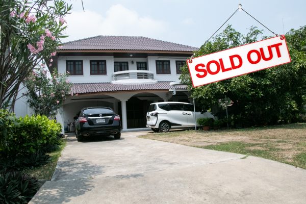 ขายที่ดินสุขุมวิท 65 พร้อมสิ่งปลูกสร้าง บ้านเดี่ยว2ชั้น